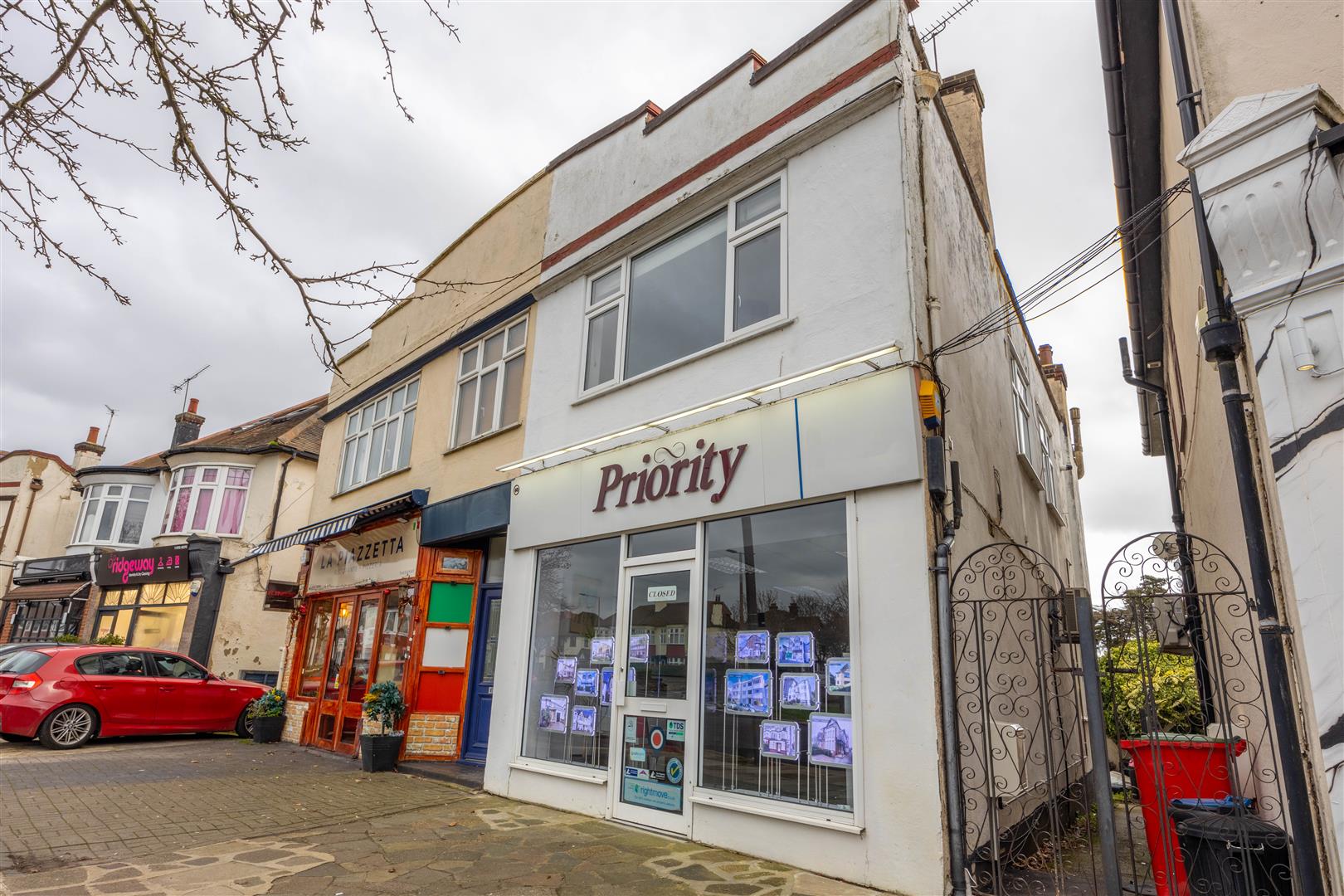 Appointmoor The Ridgeway, Chalkwell